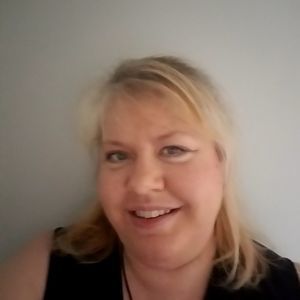 Meet your Posher, Deanna